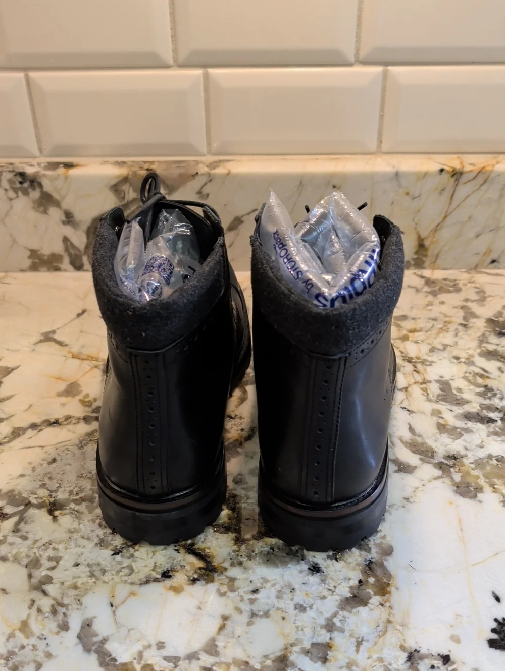 MEN'S MARK NASON, GENTLY PREOWNED BLACK SIZE 11.5 BOOTS